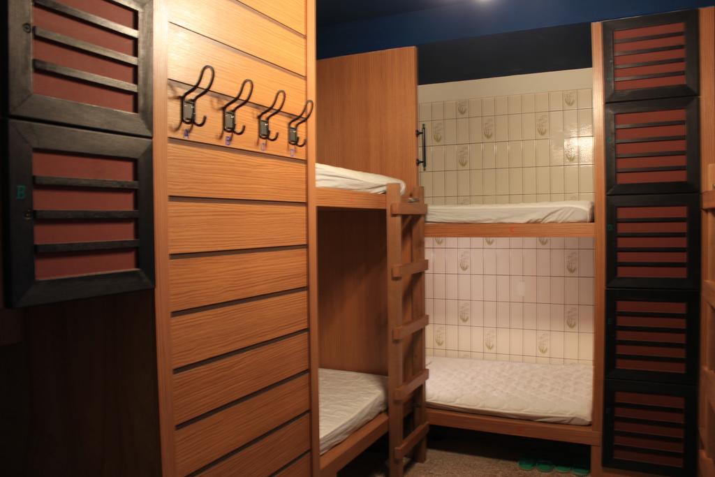 Hsin Hsin Hotel Miaoli Exteriör bild